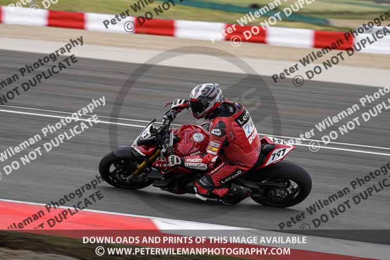 cadwell no limits trackday;cadwell park;cadwell park photographs;cadwell trackday photographs;enduro digital images;event digital images;eventdigitalimages;navarra;no limits trackdays;peter wileman photography;racing digital images;trackday digital images;trackday photos